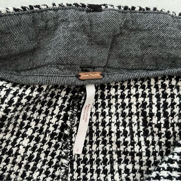 Free People Houndstooth Tweed Fringe Hem Aster Pants Black/White, Size 2 - Picture 12 of 14